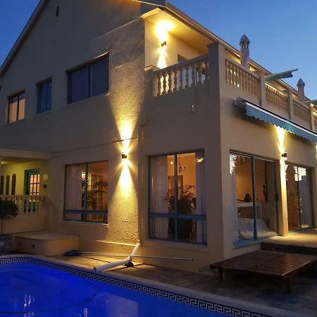Villa Sunshine Guest House Kapstaden Exteriör bild
